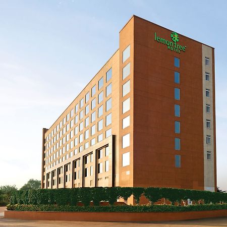 Lemon Tree Hotel Sohna Road Gurgaon Esterno foto