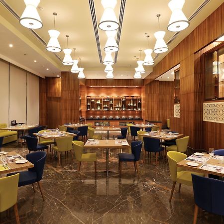 Lemon Tree Hotel Sohna Road Gurgaon Esterno foto