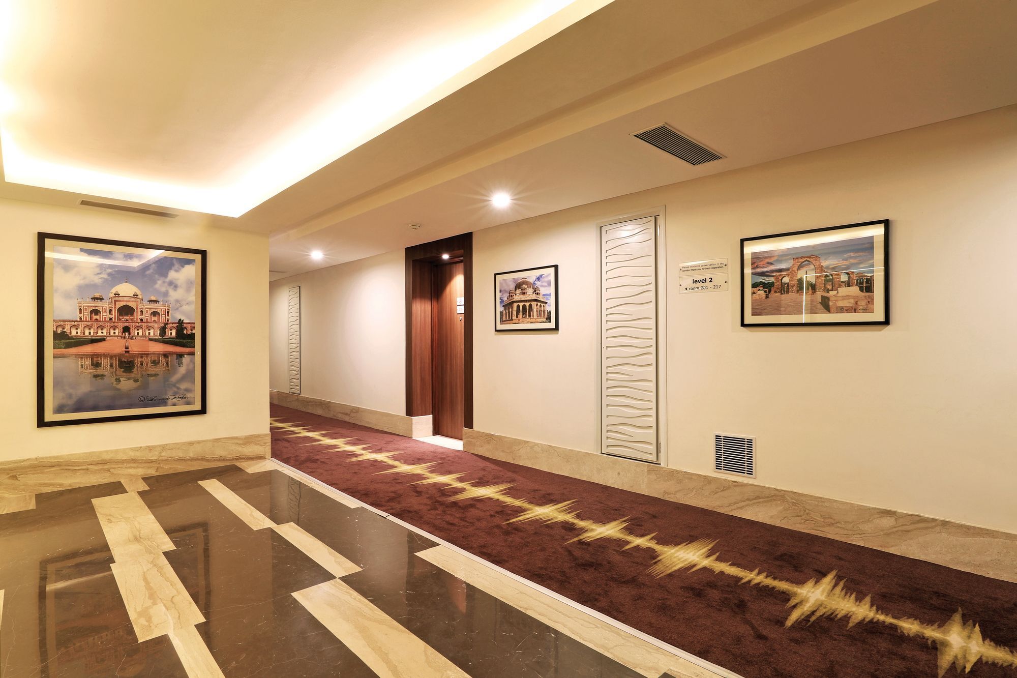 Lemon Tree Hotel Sohna Road Gurgaon Esterno foto