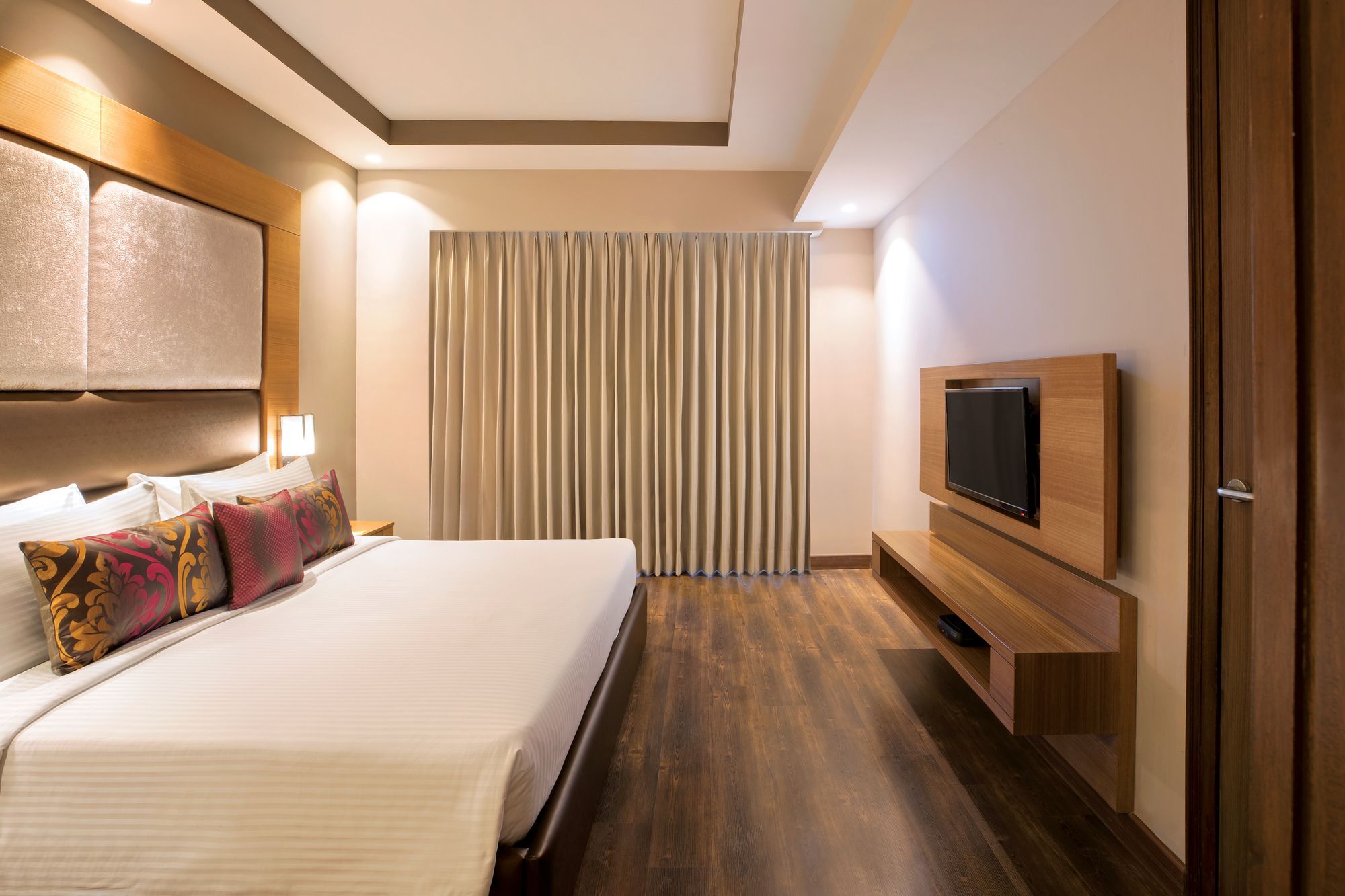 Lemon Tree Hotel Sohna Road Gurgaon Esterno foto